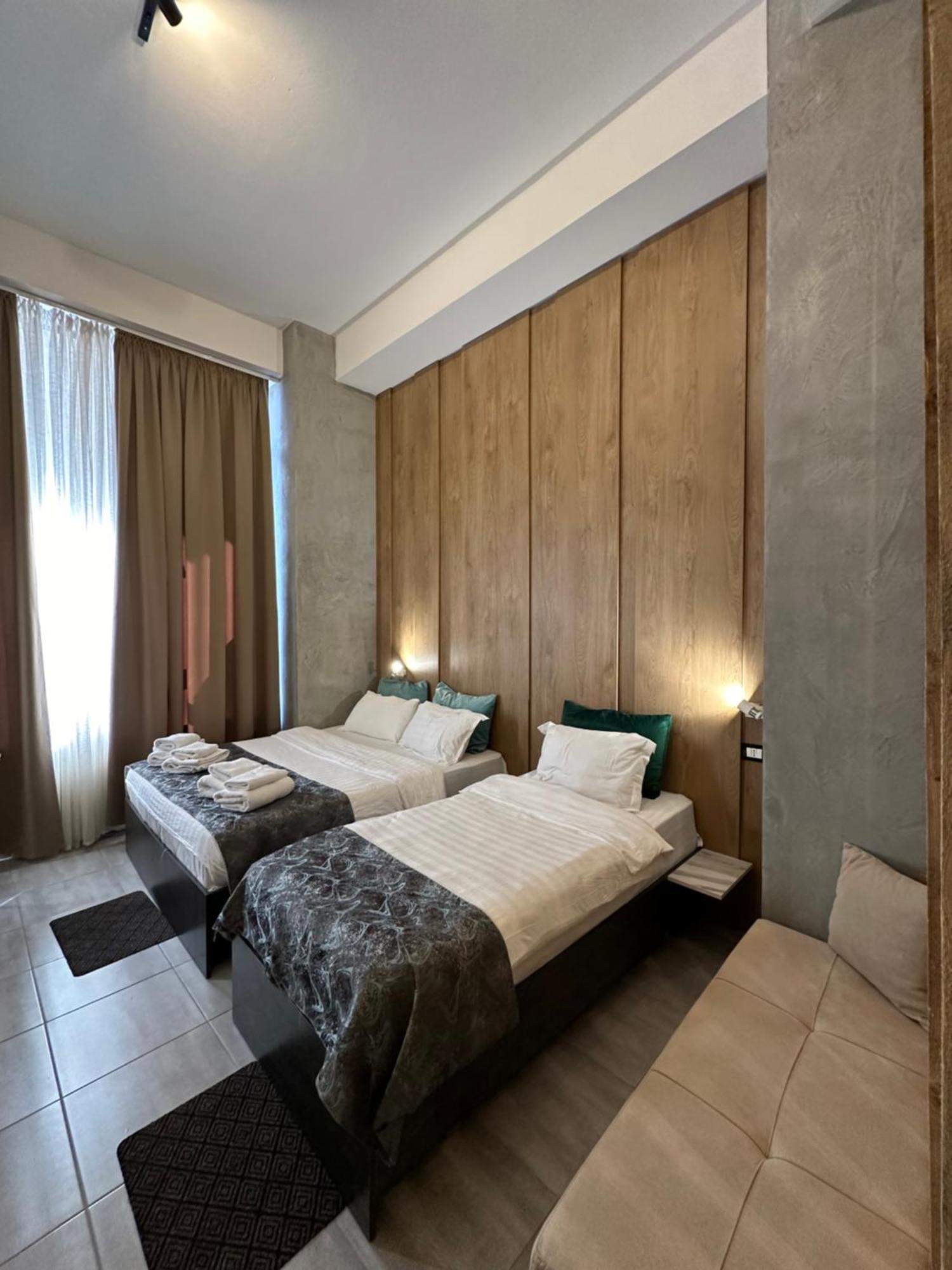 Colombia Apartments&Rooms Durres Ngoại thất bức ảnh