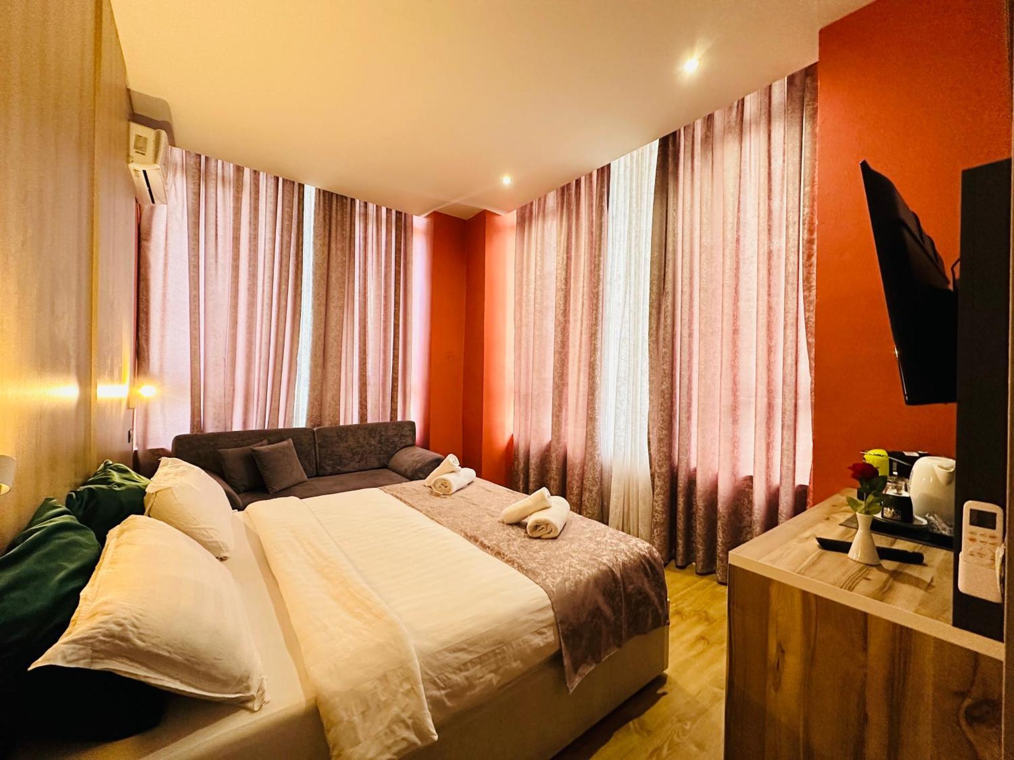 Colombia Apartments&Rooms Durres Ngoại thất bức ảnh
